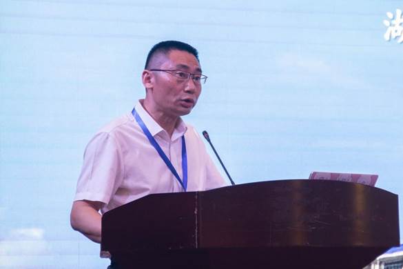 湖北省高等學(xué)校后勤管理研究會(huì)十屆二次會(huì)員大會(huì)暨后勤校長(zhǎng)論壇在恩施召開
