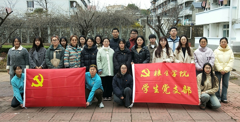 江蘇科技大學(xué)黨建共建聚合力 文明宿舍樹新風(fēng).jpg
